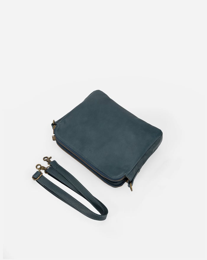 Jovie | Sleek Three-Layer Crossbody Bag