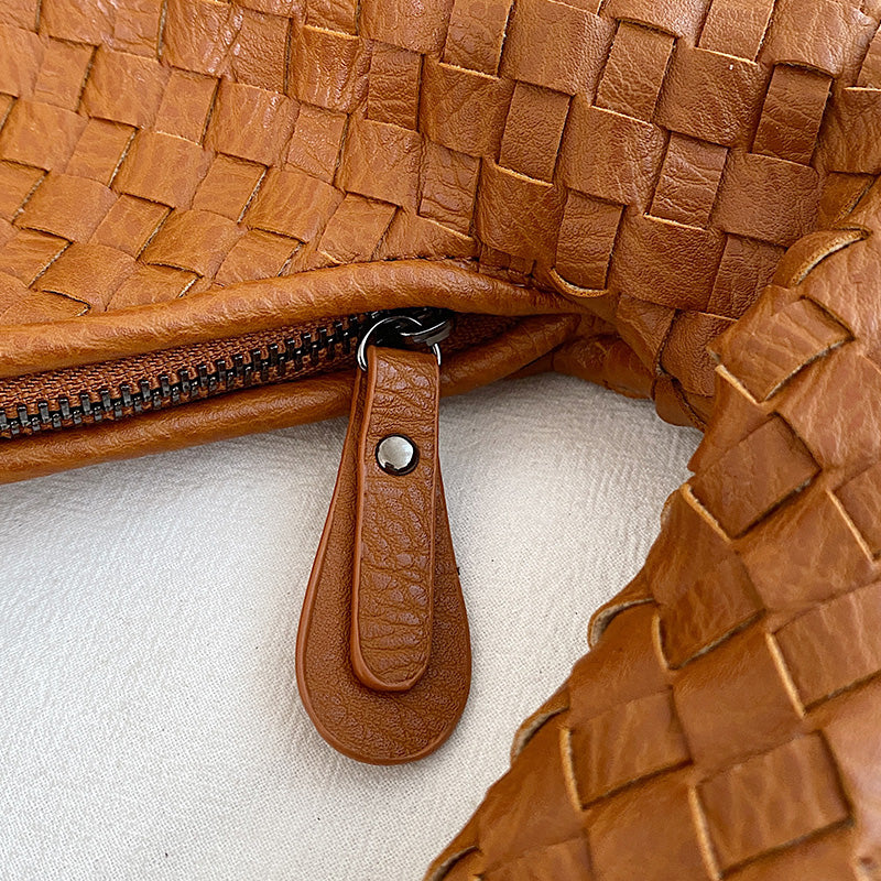 Nikoline | Stylowa Woven Hobo Bag