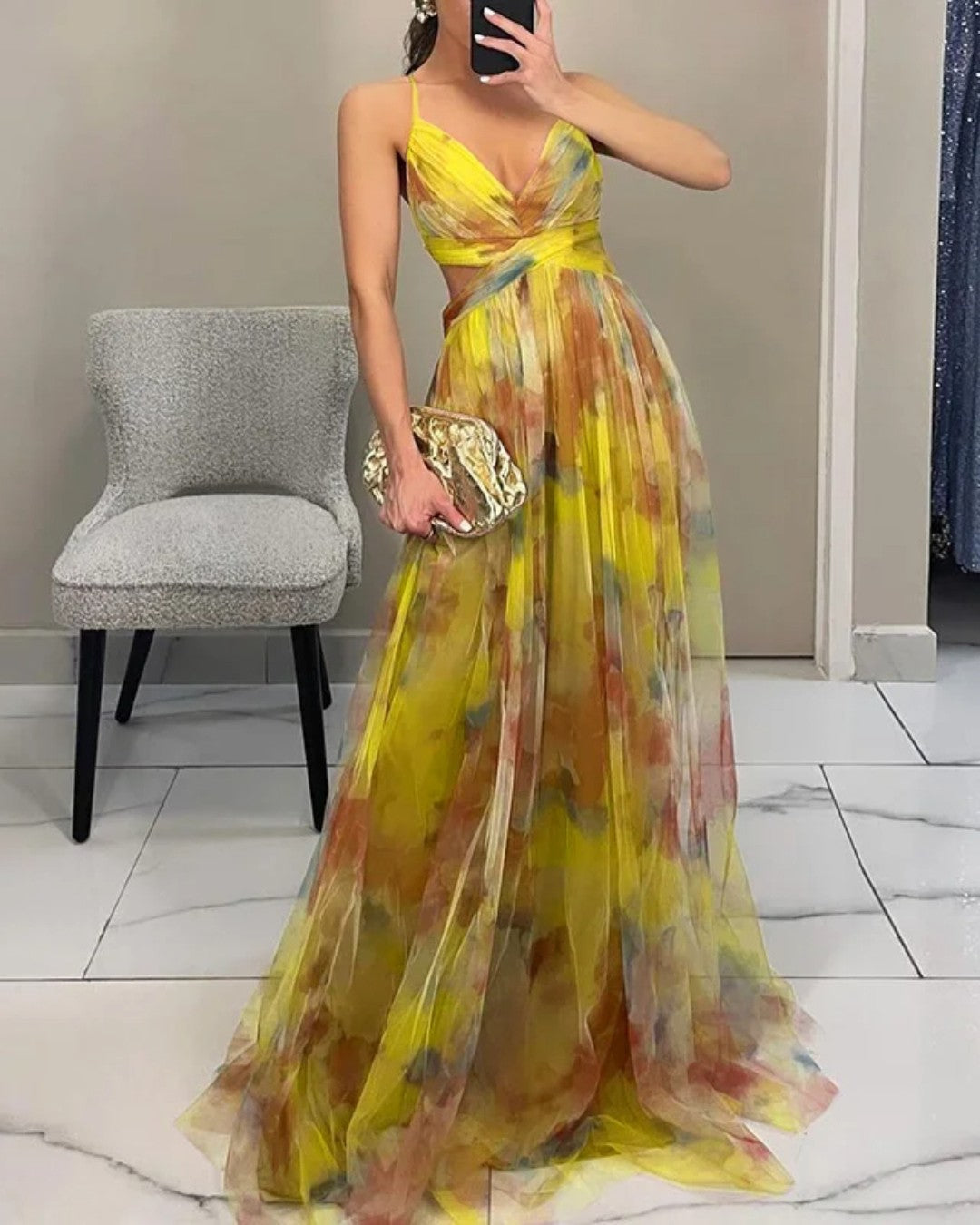 Giselle - Urokliwa Maxi-sukienka z Kwiatowym Wzorem