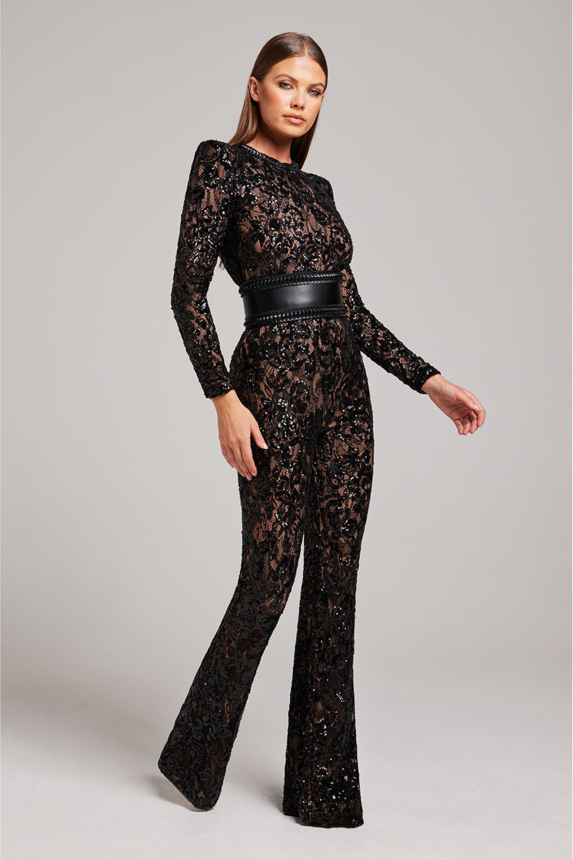 Pia | Chic Lace Jumpsuit