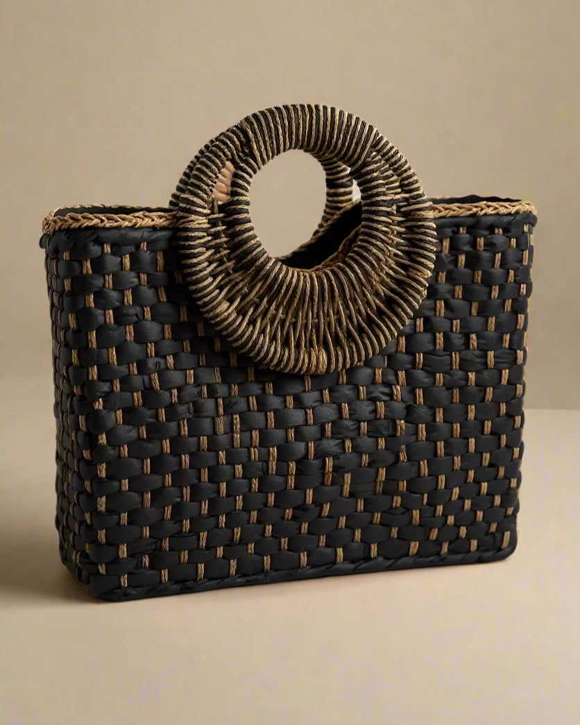 TORBA NATURFORM | Ręcznie Wykonana Struktura i Ponadczasowy Styl Letni