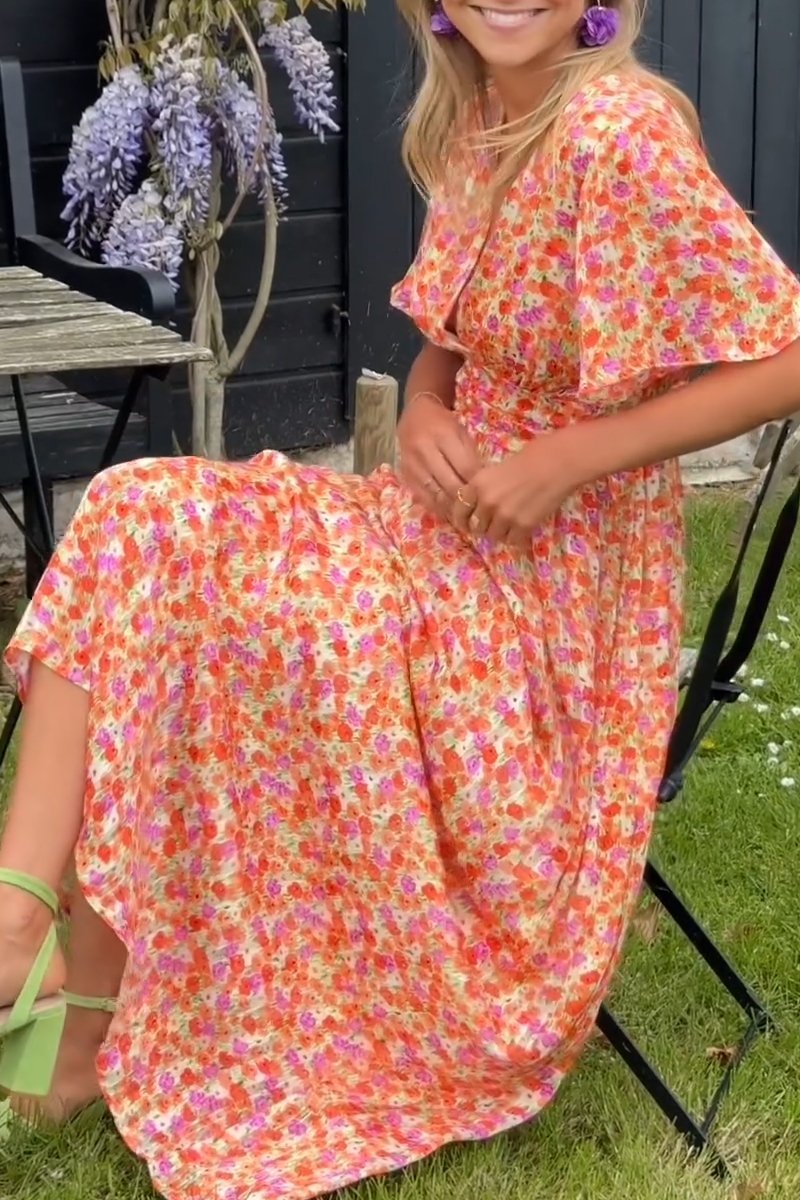 MYRA | Elegancka Kwiatowa Sukienka Maxi z Dekoltem w Serek